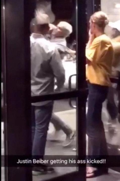 比伯与黑人男子发生争执